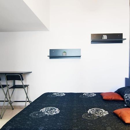 Bucharest Studio Exteriör bild